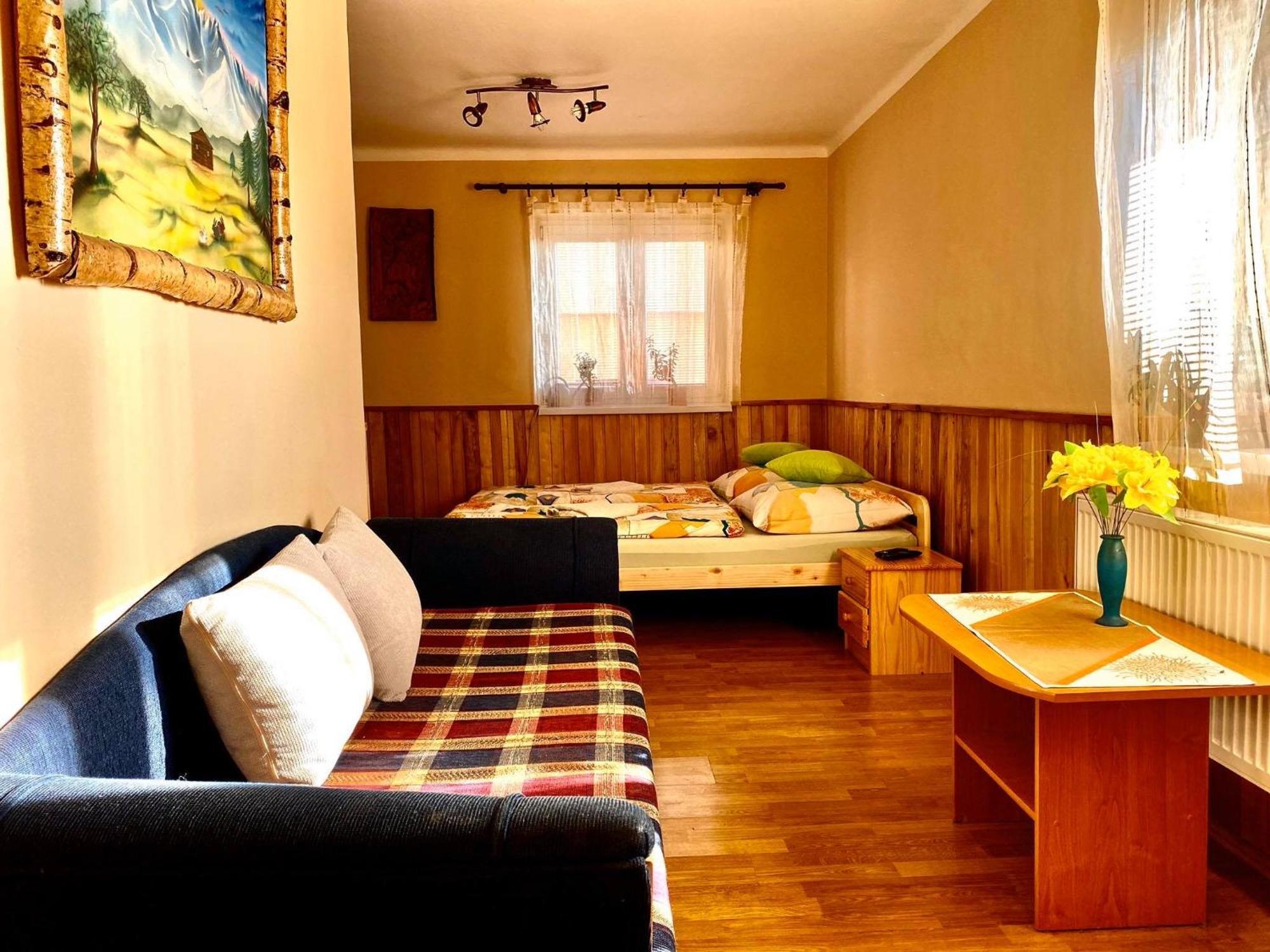 Privat Horec Maly Slavkov エクステリア 写真