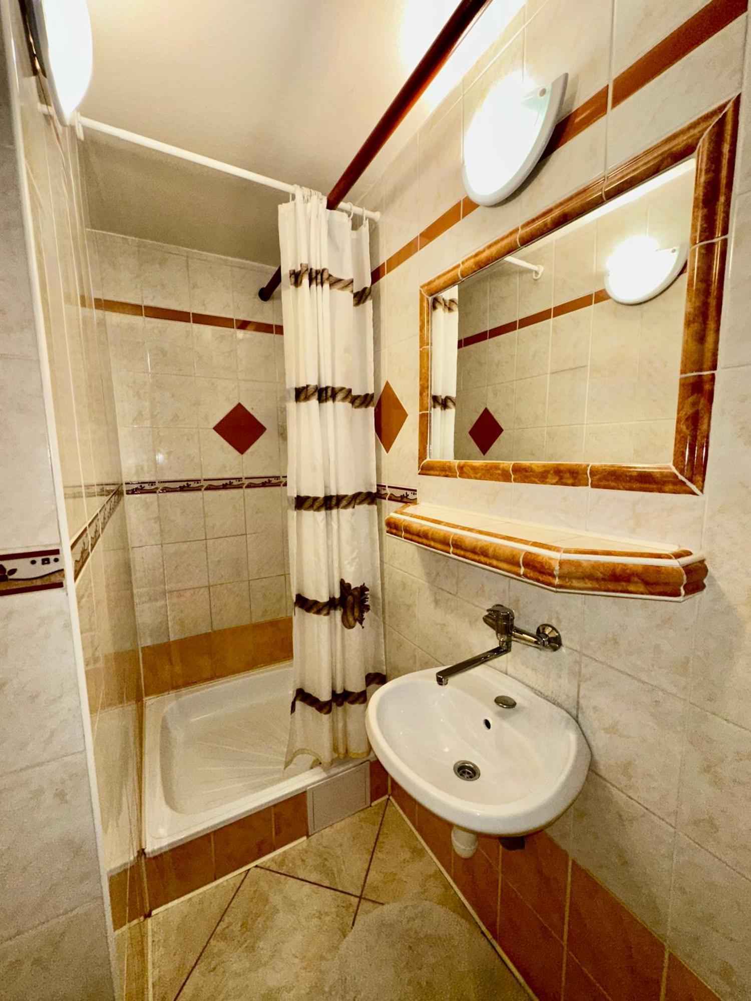 Privat Horec Maly Slavkov エクステリア 写真